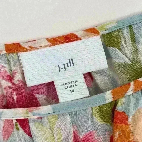 J. Jill Blouse Medium Floral Tunic Long Slit Sleeve Round Neck Rayon Lightweight - Picture 2 of 8